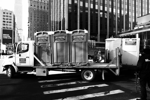 Best Event porta potty rental  in Pontiac, MI